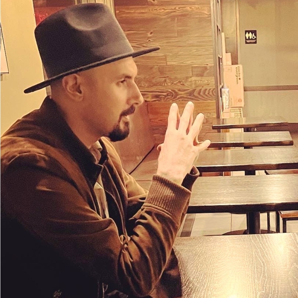 Meet your Posher, Weirded